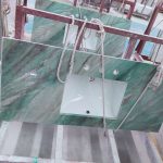 Application des carreaux de quartzite Gaya