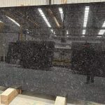 Dalle et produits en granit noir d'Angola