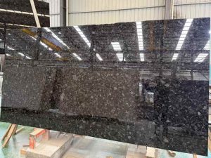 4 tampo de mesa em granito preto