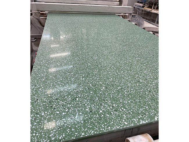 Grandi lastre di terrazzo verde per progetti architettonici