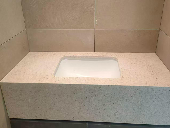 Grolla Beige Limestone integrated shower tray